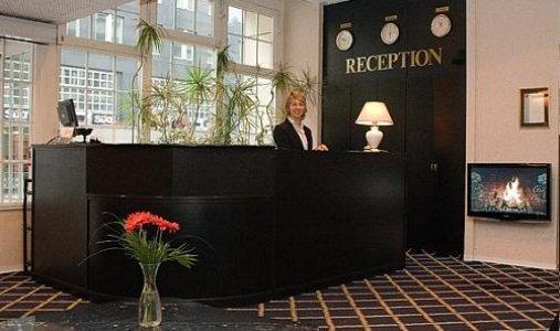 Hotel Kubrat Am Checkpoint Charlie 柏林 内观 照片